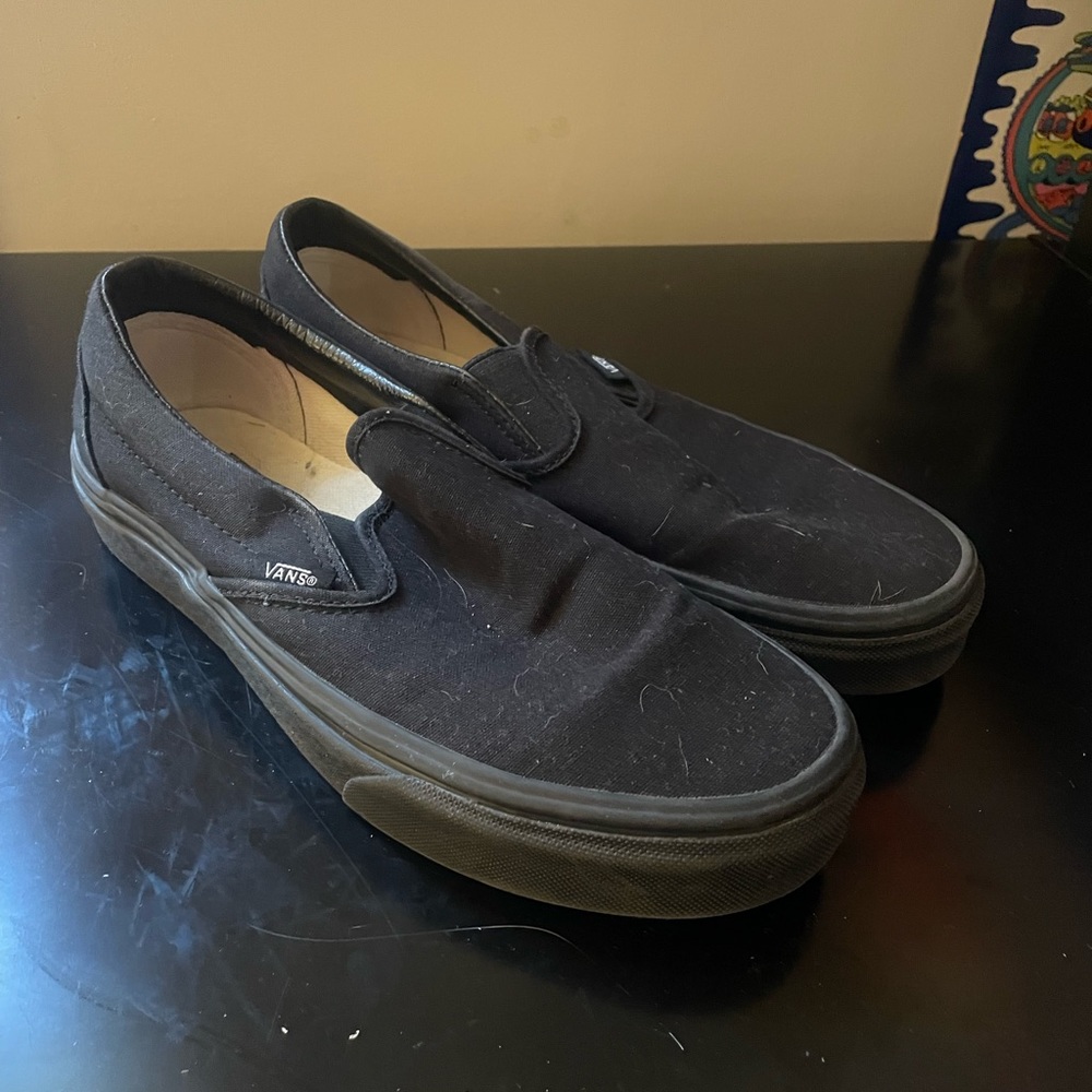 Men’s/Women’s Vans Slip on